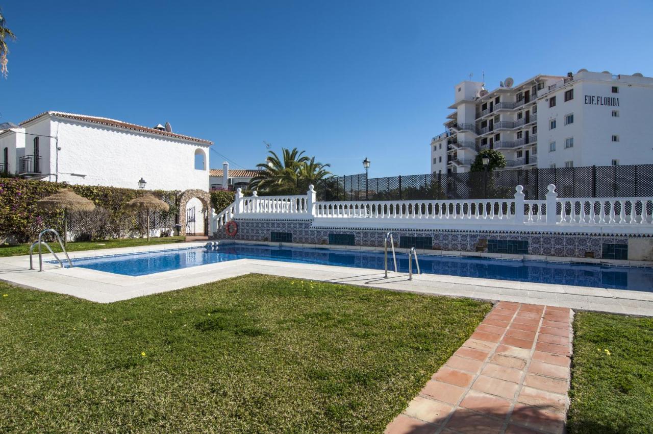 Apartment Verano Azul Nerja Exterior photo